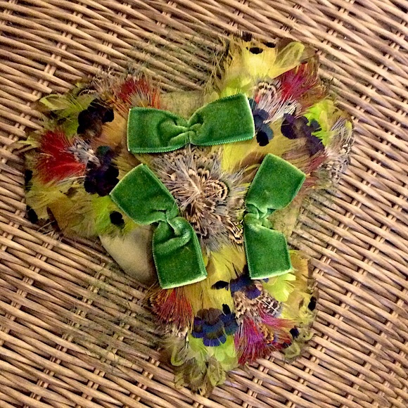 Beautiful Vintage Moss Green Fascinator - Picture 2 of 4